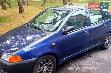 Хетчбек Fiat Punto 1999 в 