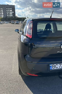 Хэтчбек Fiat Punto 2010 в 