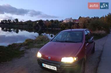 Хетчбек Fiat Punto 2001 в Вінниці