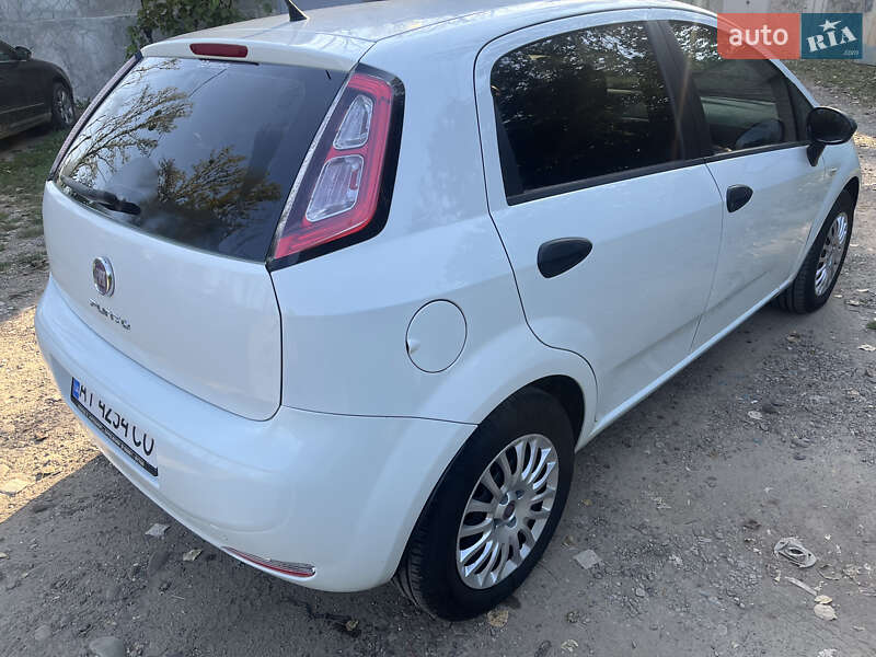 Хэтчбек Fiat Punto 2012 в Калуше фото 5 Хэтчбек Fiat Punto 2012 в Калуше