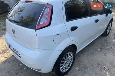 Хетчбек Fiat Punto 2012 в  фото 5 Хетчбек Fiat Punto 2012 в