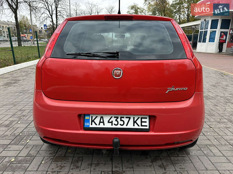 Хетчбек Fiat Punto 2008 в Києві фото 4 Хетчбек Fiat Punto 2008 в Києві