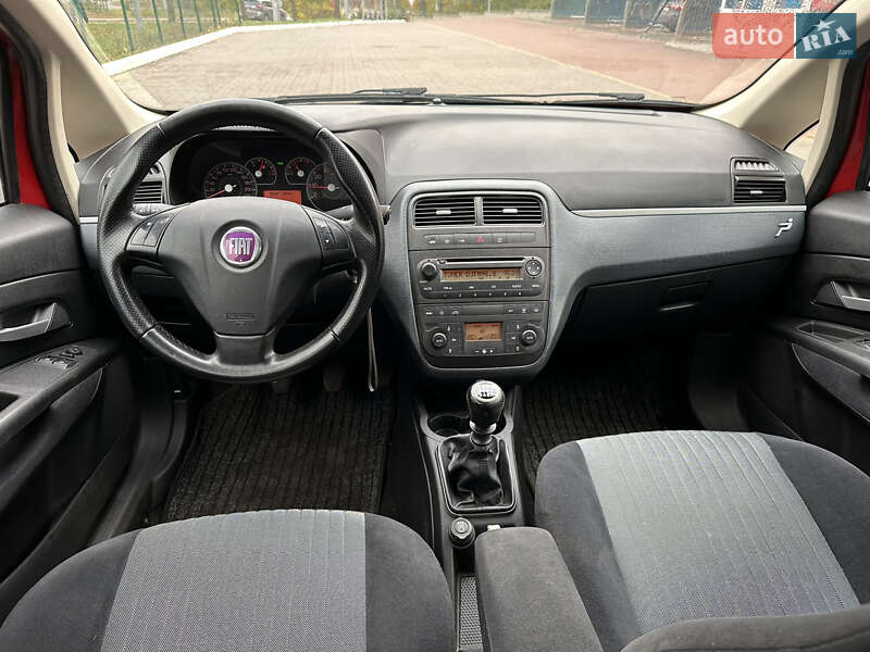 Хетчбек Fiat Punto 2008 в Києві фото 7 Хетчбек Fiat Punto 2008 в Києві