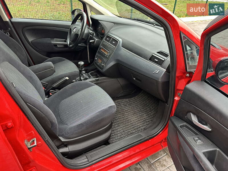 Хетчбек Fiat Punto 2008 в Києві фото 19 Хетчбек Fiat Punto 2008 в Києві