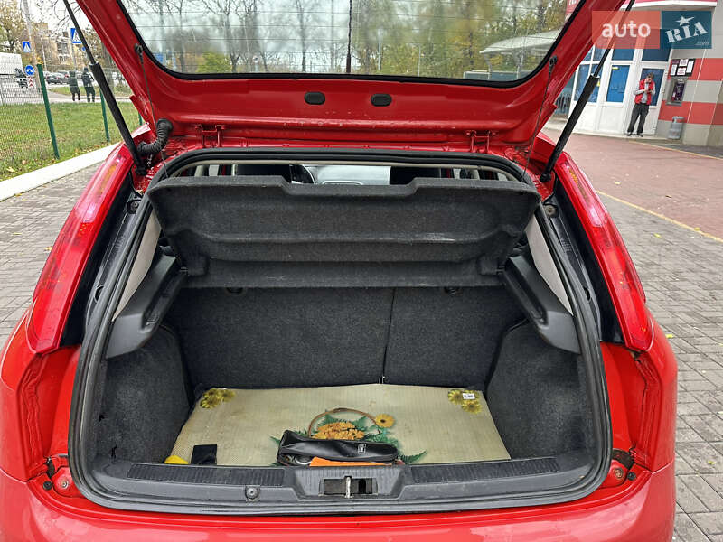 Хетчбек Fiat Punto 2008 в Києві фото 21 Хетчбек Fiat Punto 2008 в Києві