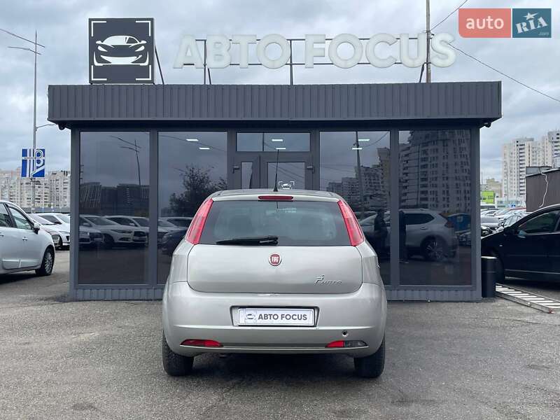 Хетчбек Fiat Punto 2008 в Києві