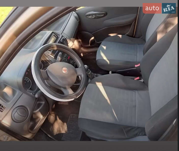 Хетчбек Fiat Punto 2008 в Геронимівка