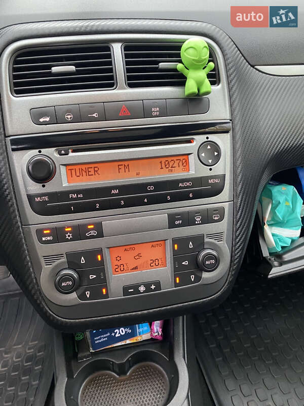 Хэтчбек Fiat Punto 2008 в Житомире