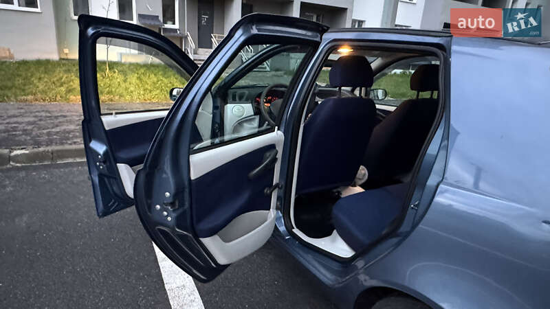 Хетчбек Fiat Punto 2004 в Харкові