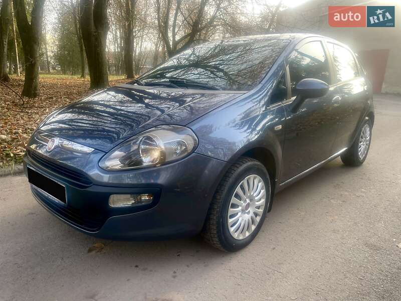 Хэтчбек Fiat Punto 2009 в Тернополе