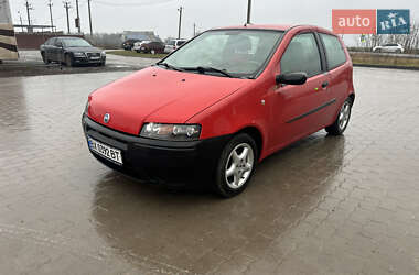 Хэтчбек Fiat Punto 2000 в Ярмолинцах