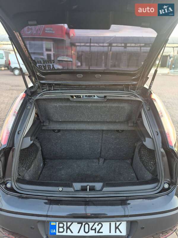 Хэтчбек Fiat Punto 2010 в Ровно фото 16 Хэтчбек Fiat Punto 2010 в Ровно