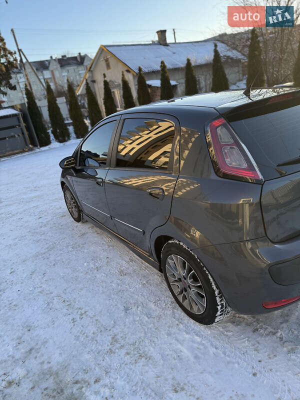 Хэтчбек Fiat Punto 2011 в Пустомытах фото 10 Хэтчбек Fiat Punto 2011 в Пустомытах