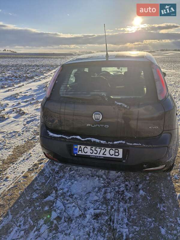 Хэтчбек Fiat Punto 2012 в Луцке фото 6 Хэтчбек Fiat Punto 2012 в Луцке