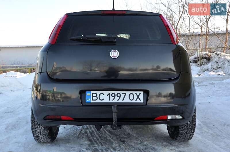 Хэтчбек Fiat Punto 2009 в Львове