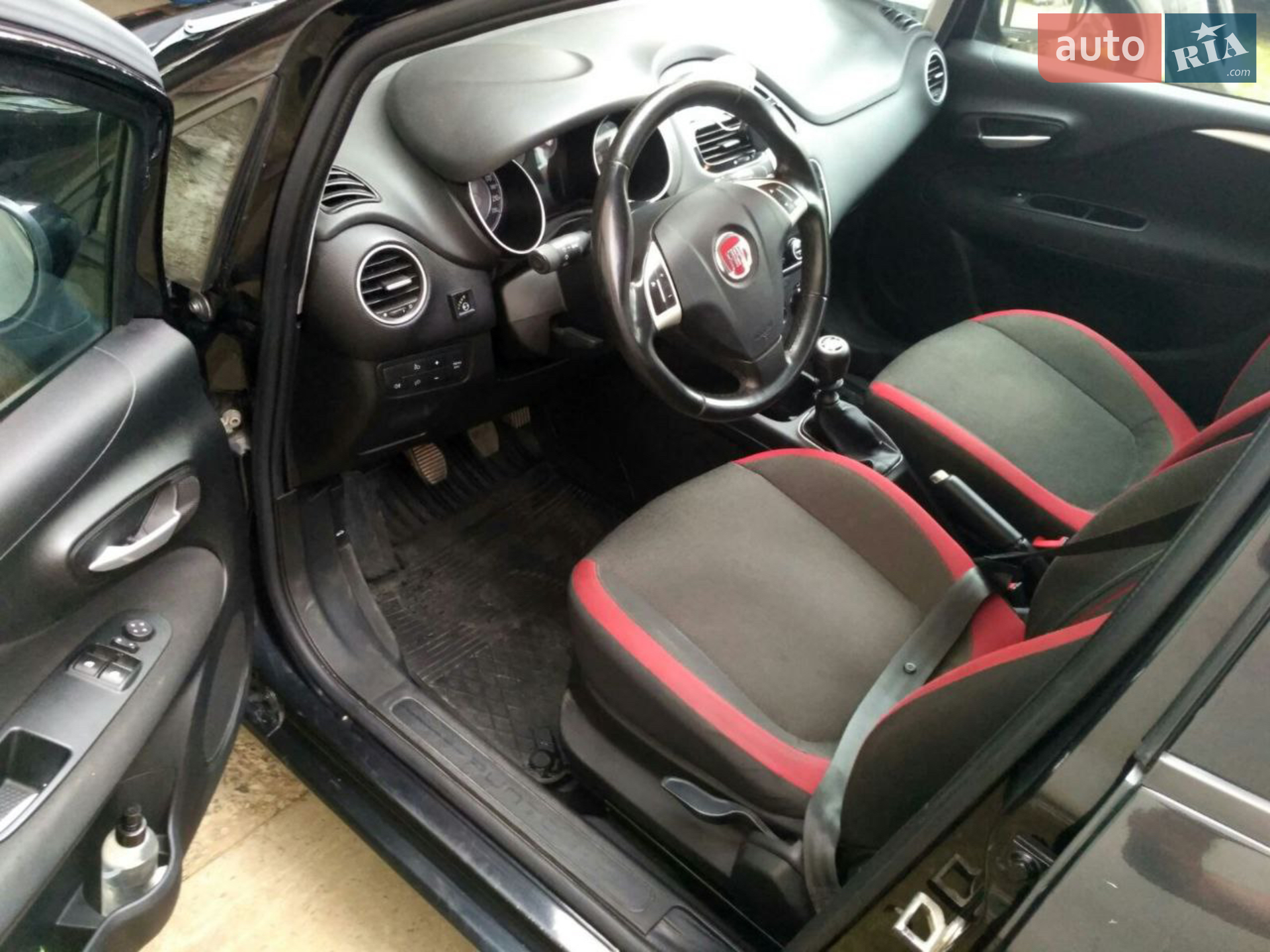 2012 Fiat Punto - фото 1