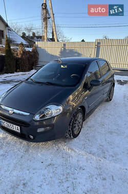 Хэтчбек Fiat Punto 2011 в Львове