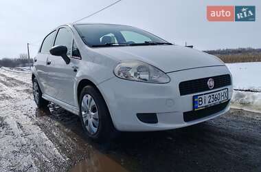 Хетчбек Fiat Punto 2010 в Гадячі