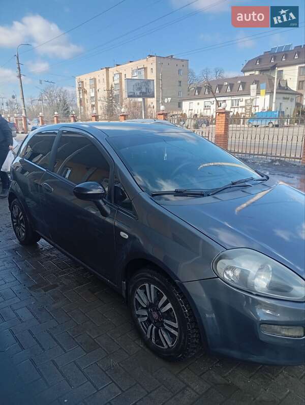 Хэтчбек Fiat Punto 2012 в Виннице