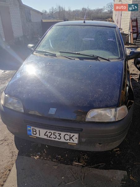Хэтчбек Fiat Punto 1996 в Глобине