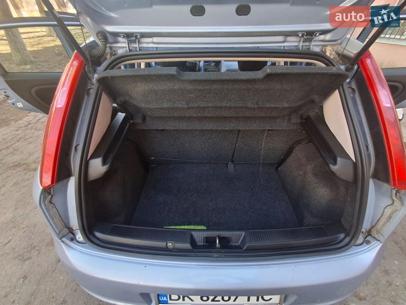 Хэтчбек Fiat Punto 2006 в Ровно фото 9 Хэтчбек Fiat Punto 2006 в Ровно