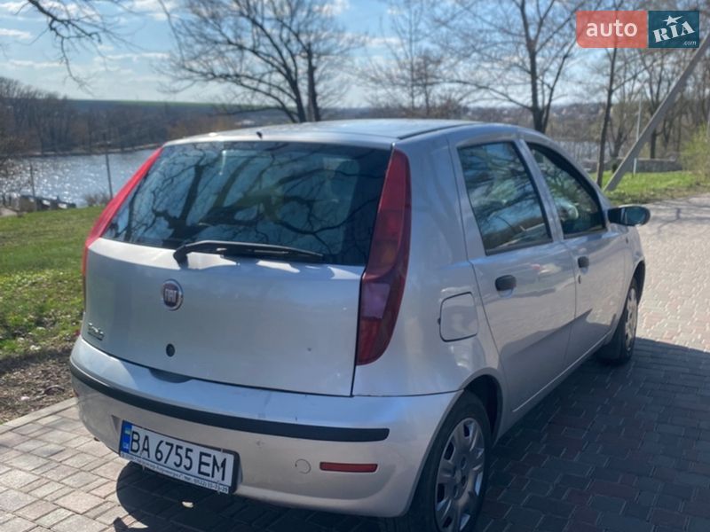Хэтчбек Fiat Punto 2008 в Кропивницком
