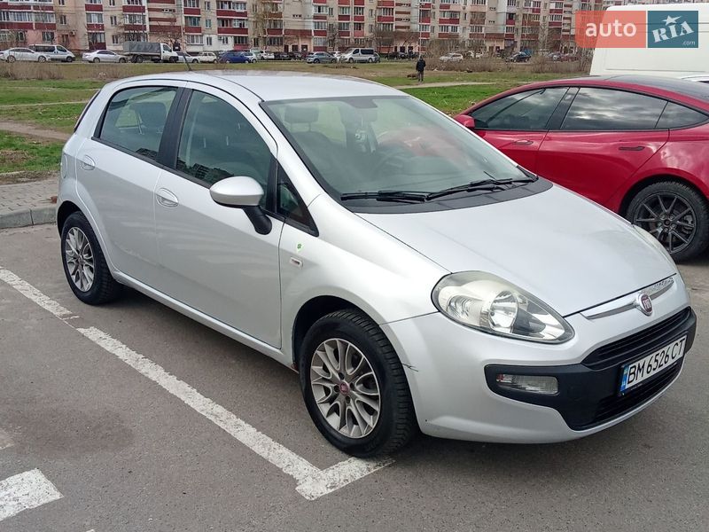 Fiat Punto 2011 Fiat Punto 2011
