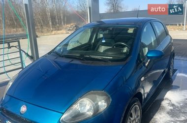 Хетчбек Fiat Punto 2011 в Львові