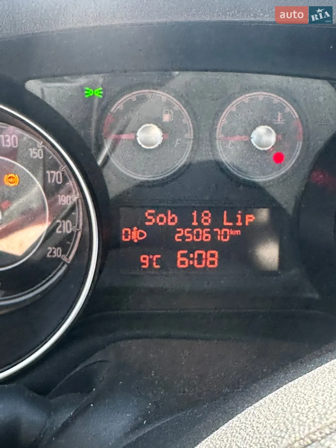 2011 Fiat Punto - мініатюра 12