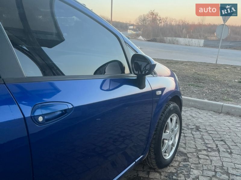 Хэтчбек Fiat Punto 2006 в Хмельницком