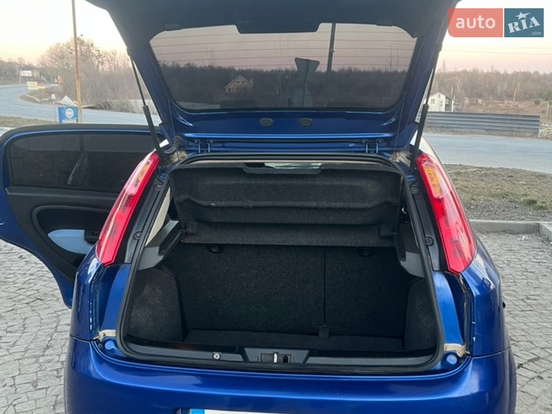 Хэтчбек Fiat Punto 2006 в Хмельницком