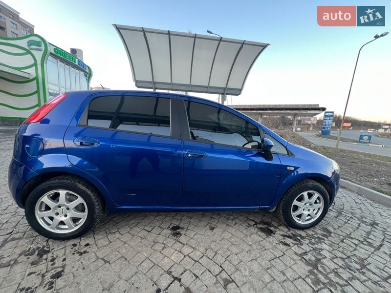 Хэтчбек Fiat Punto 2006 в Хмельницком