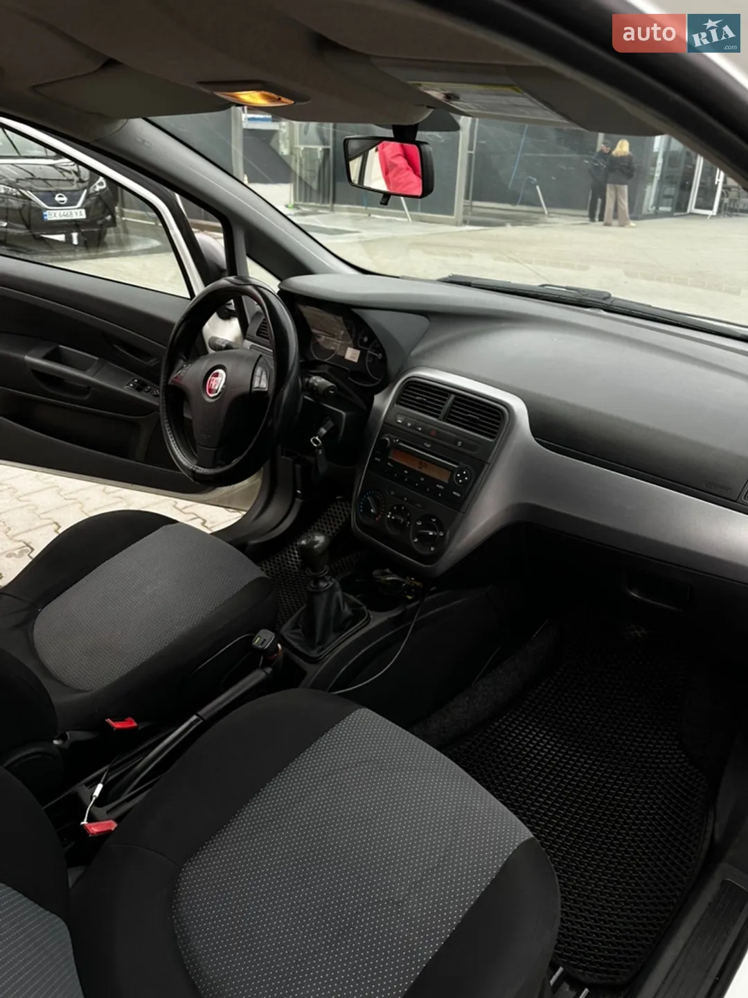 2011 Fiat Punto - мініатюра 10