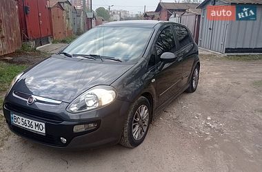 Хэтчбек Fiat Punto 2011 в Львове