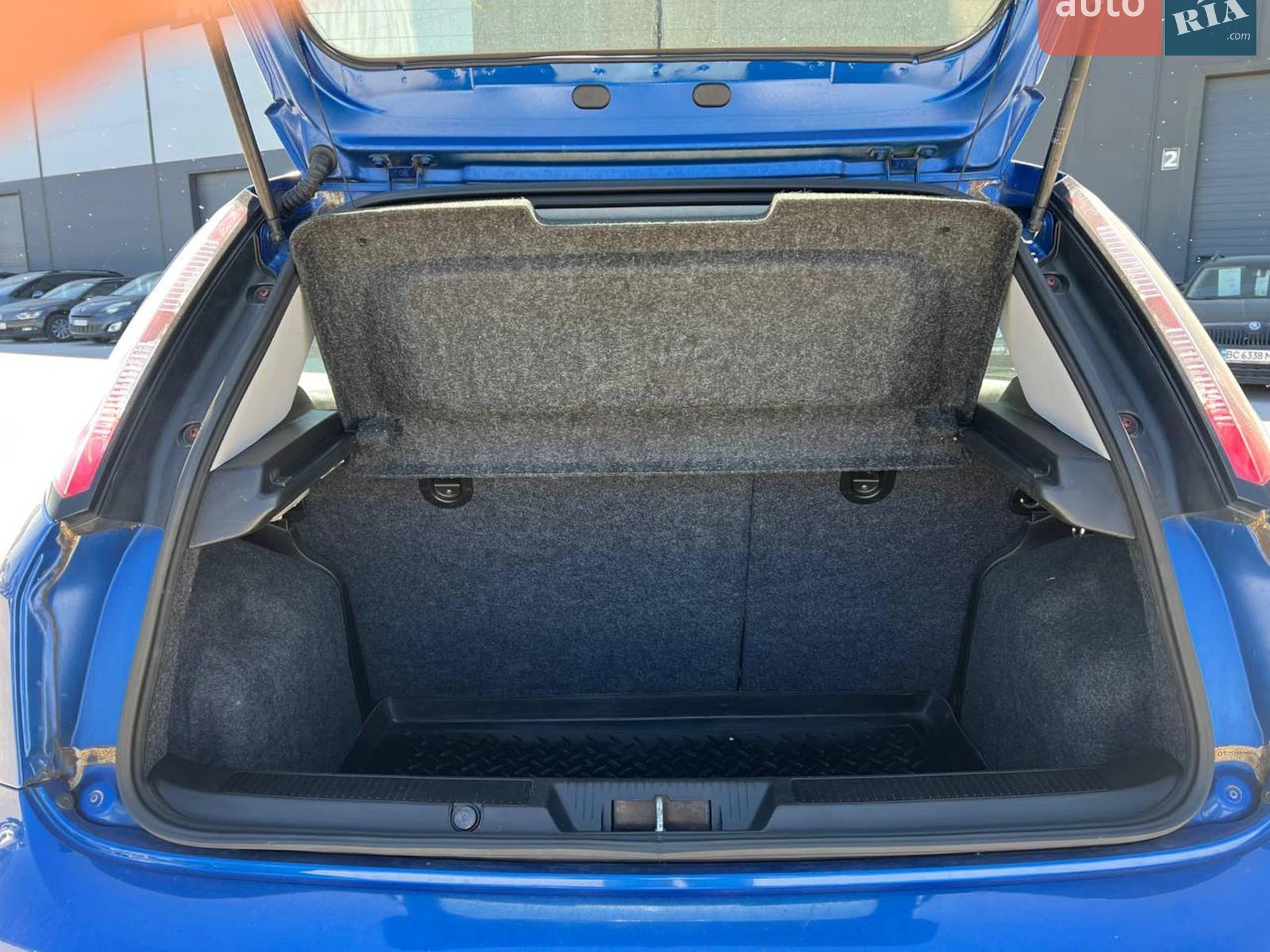 2011 Fiat Punto - мініатюра 38