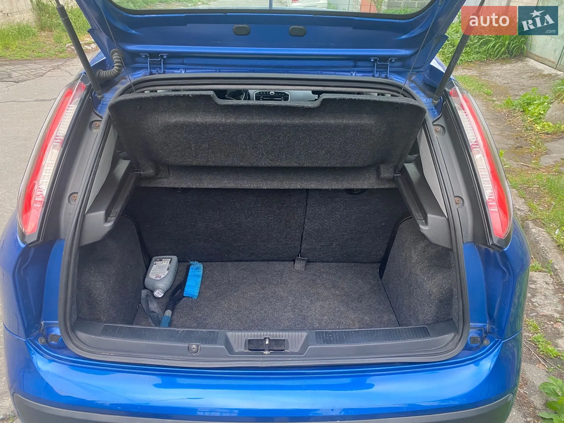 2010 Fiat Punto - мініатюра 16