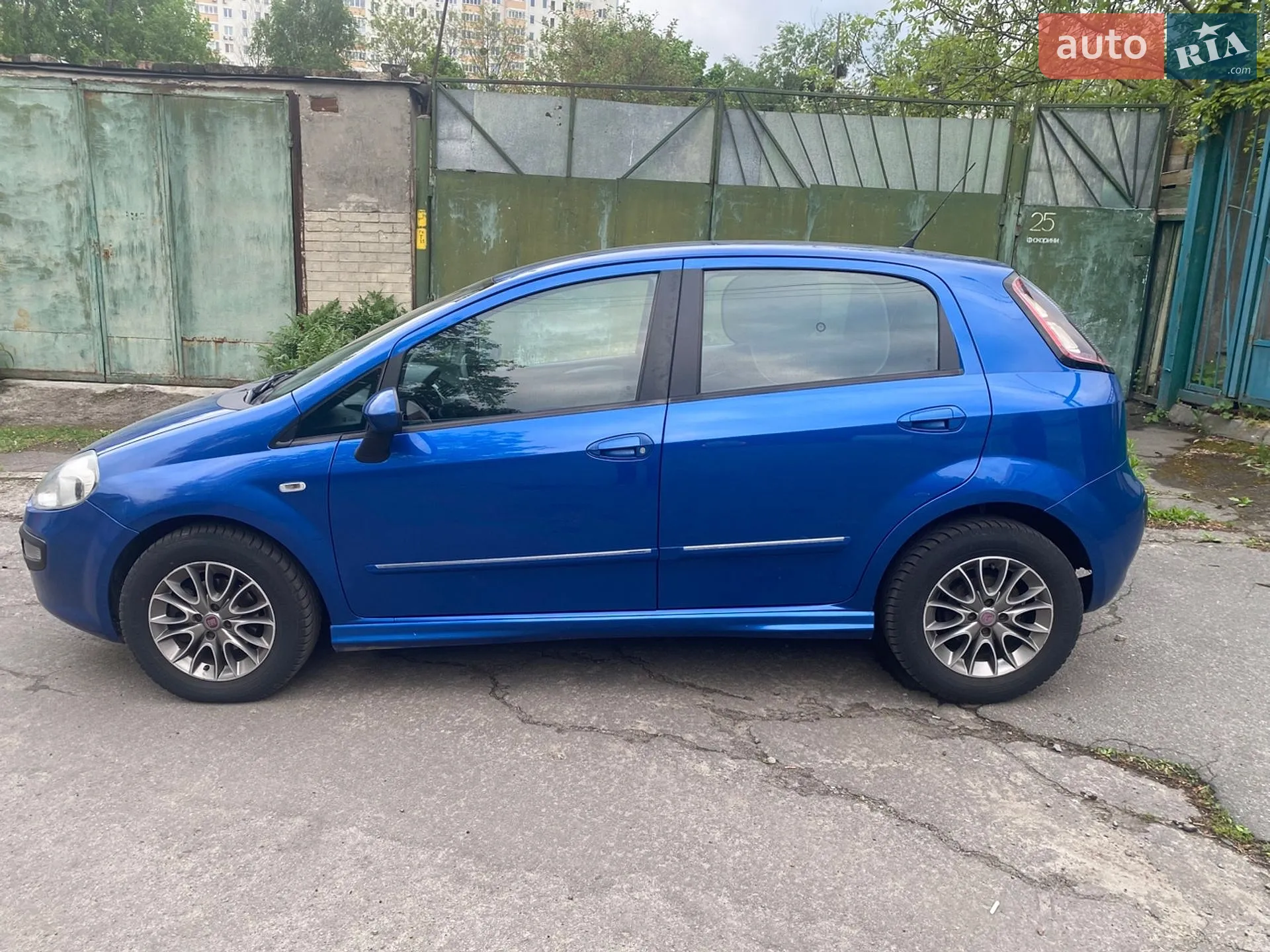 2010 Fiat Punto - мініатюра 5