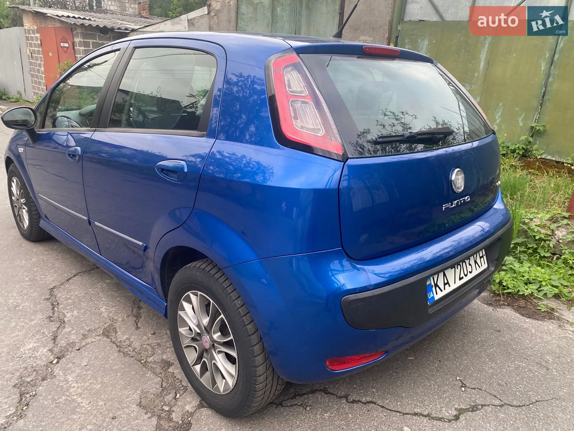 2010 Fiat Punto - мініатюра 10