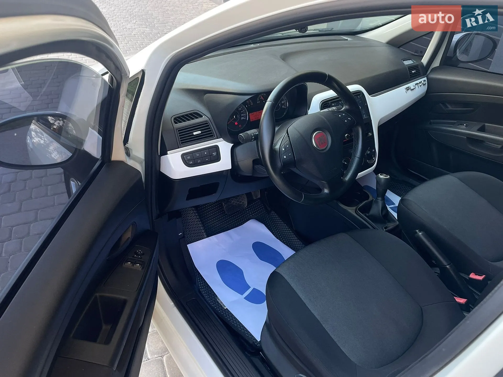 2012 Fiat Punto - мініатюра 22