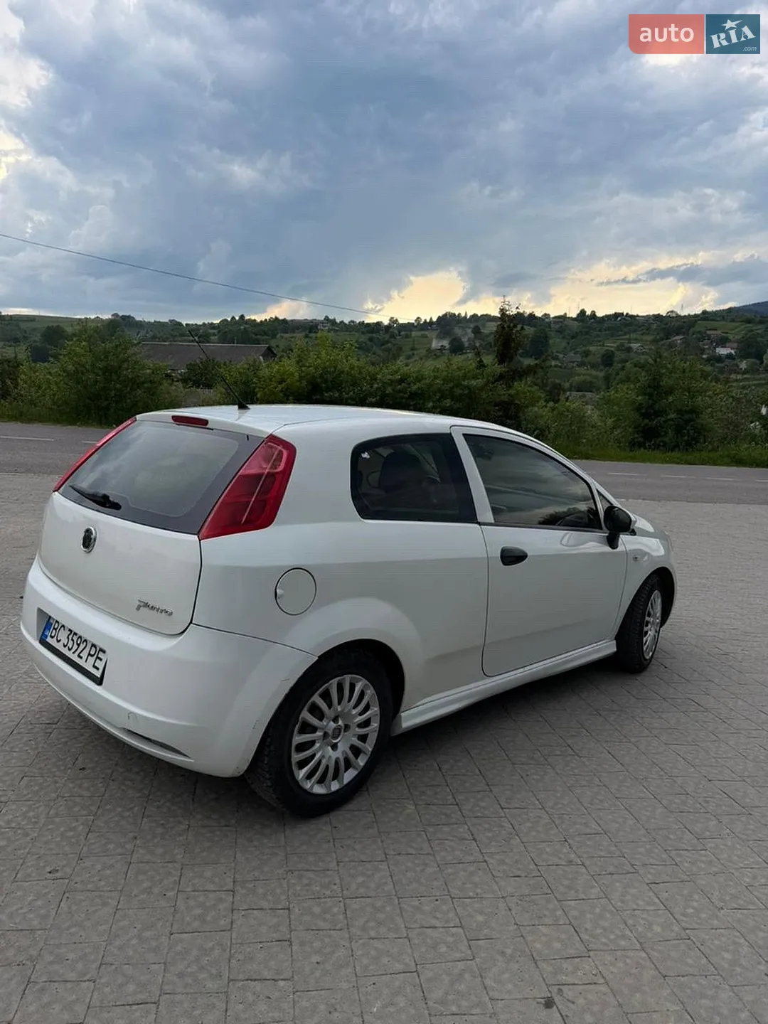 2011 Fiat Punto - мініатюра 4