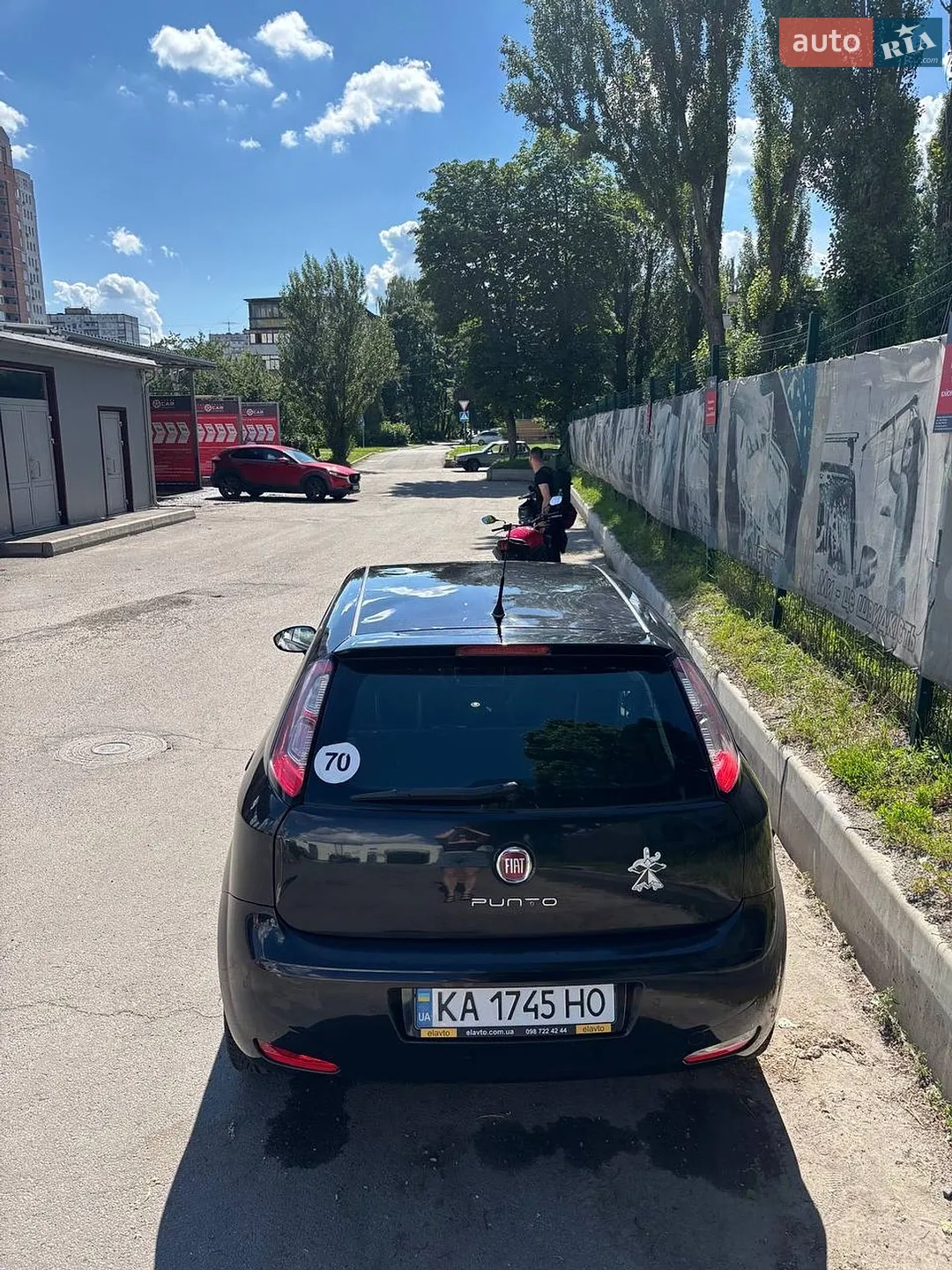 2013 Fiat Punto - мініатюра 6