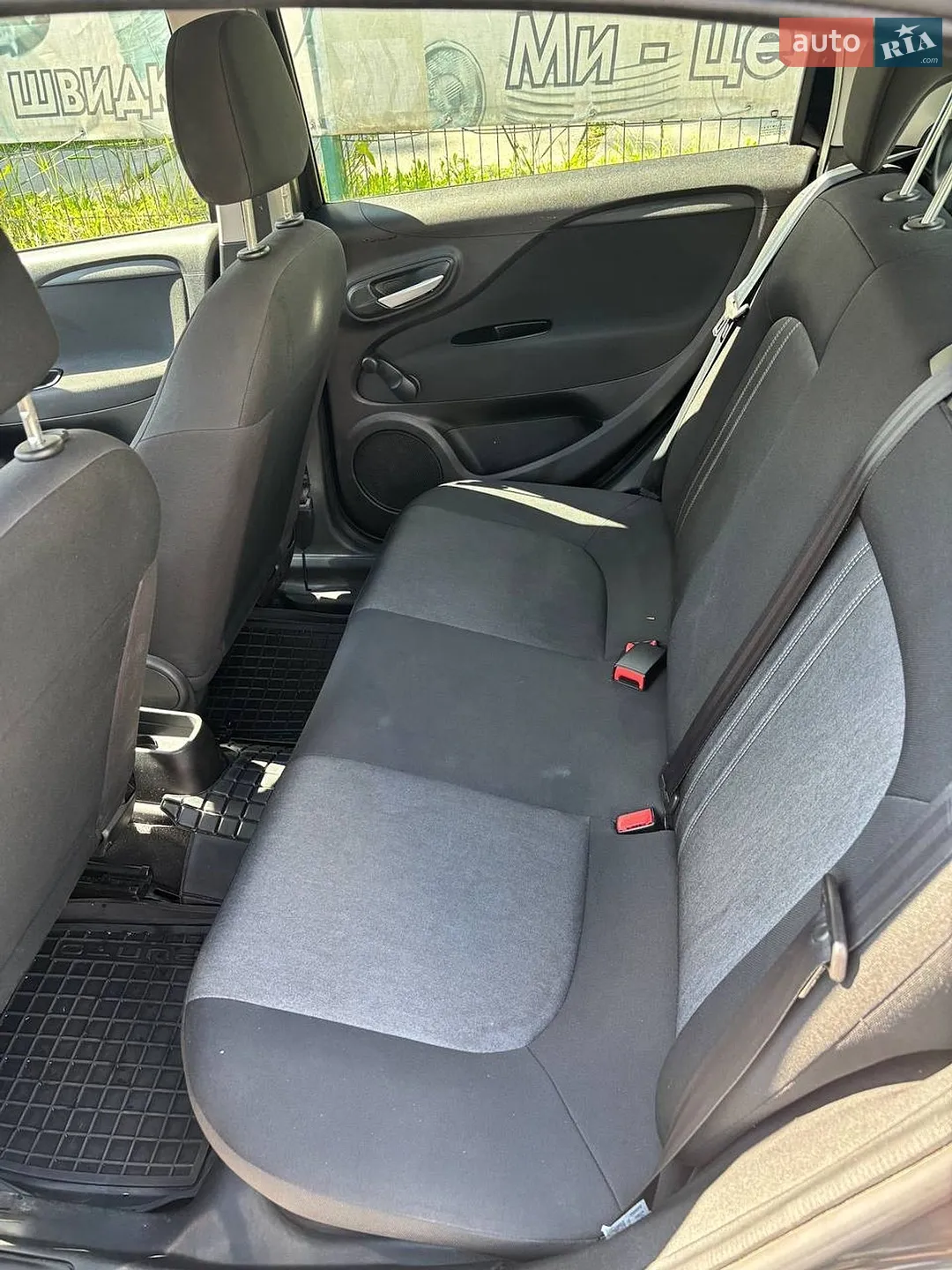 2013 Fiat Punto - мініатюра 20