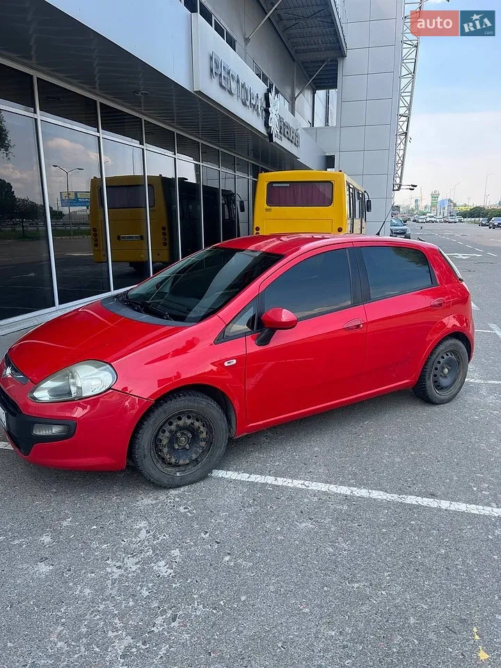 2010 Fiat Punto - мініатюра 27