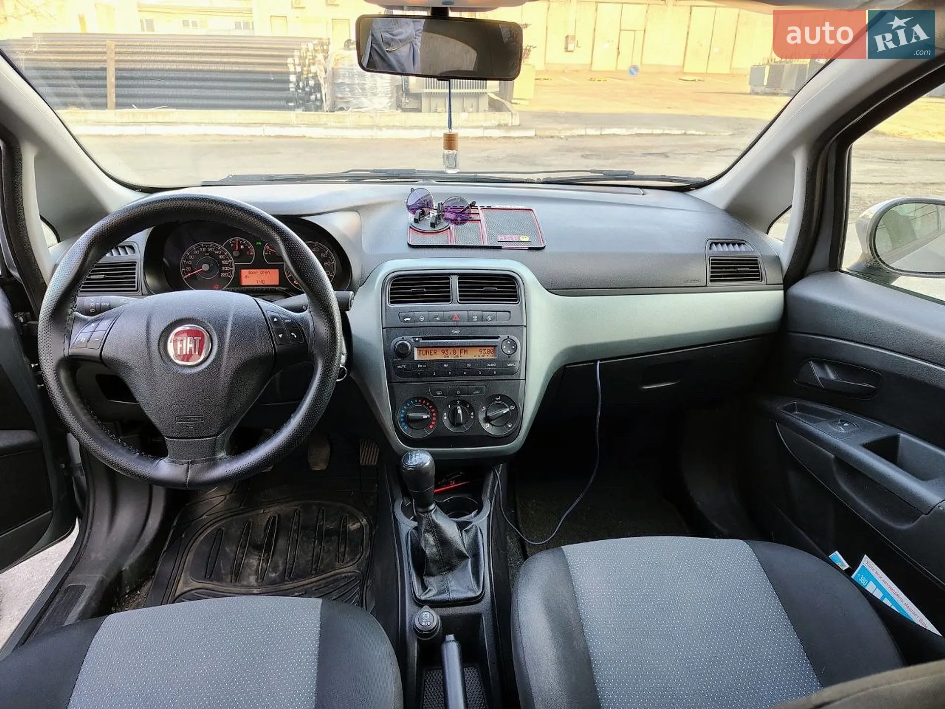 2011 Fiat Punto - мініатюра 10