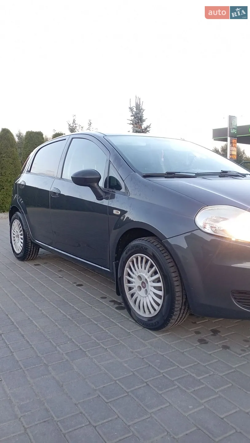 2010 Fiat Punto - мініатюра 9