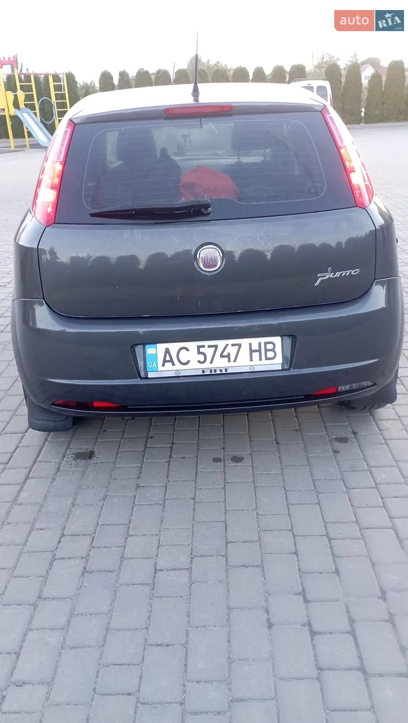 2010 Fiat Punto - мініатюра 16