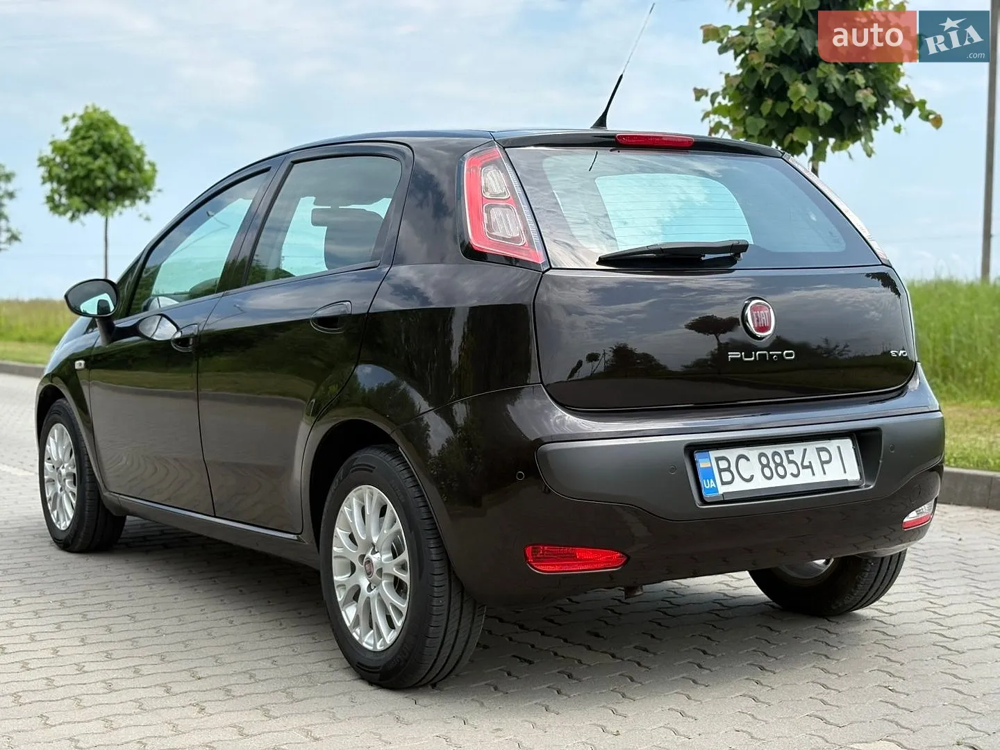 2010 Fiat Punto - мініатюра 6