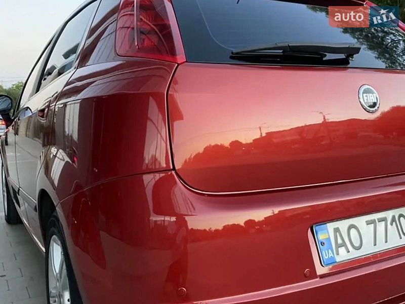 Хетчбек Fiat Punto 2007 в Івано-Франківську