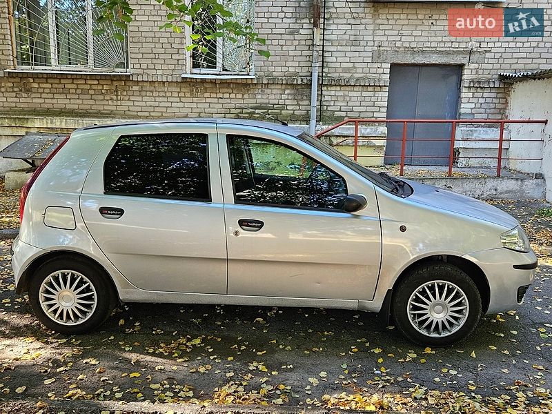 Хэтчбек Fiat Punto 2007 в Днепре