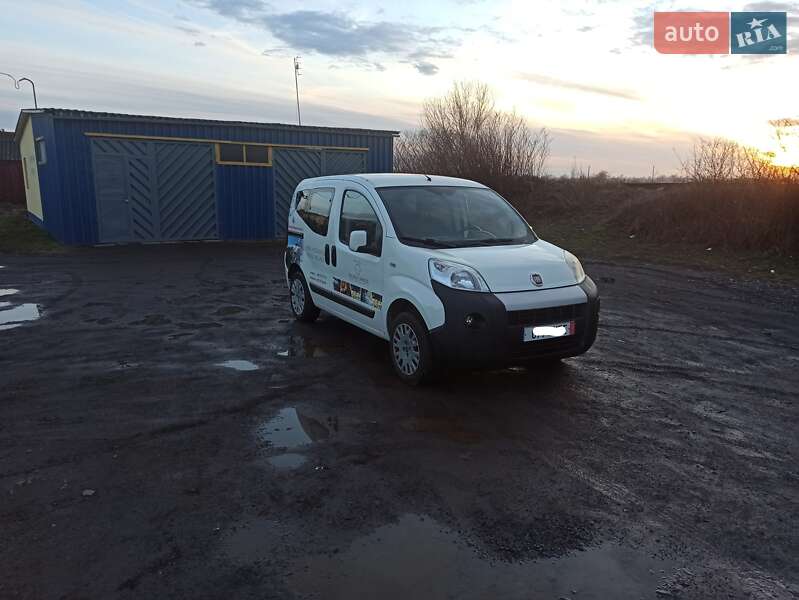 Універсал Fiat Qubo 2016 в Ужгороді
